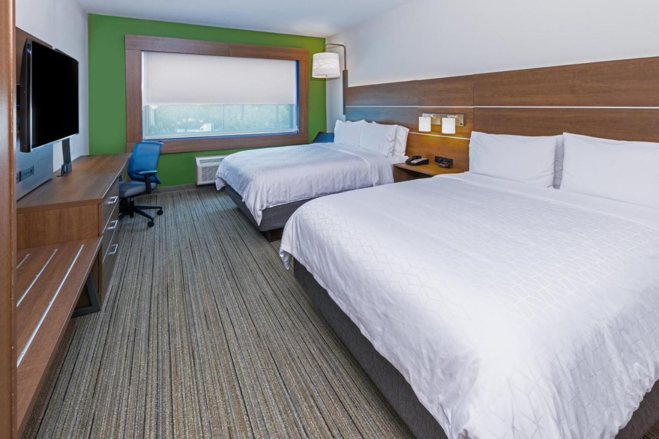 Holiday Inn Express & Suites - Stafford Nw - Sugar Land By Ihg Exterior foto