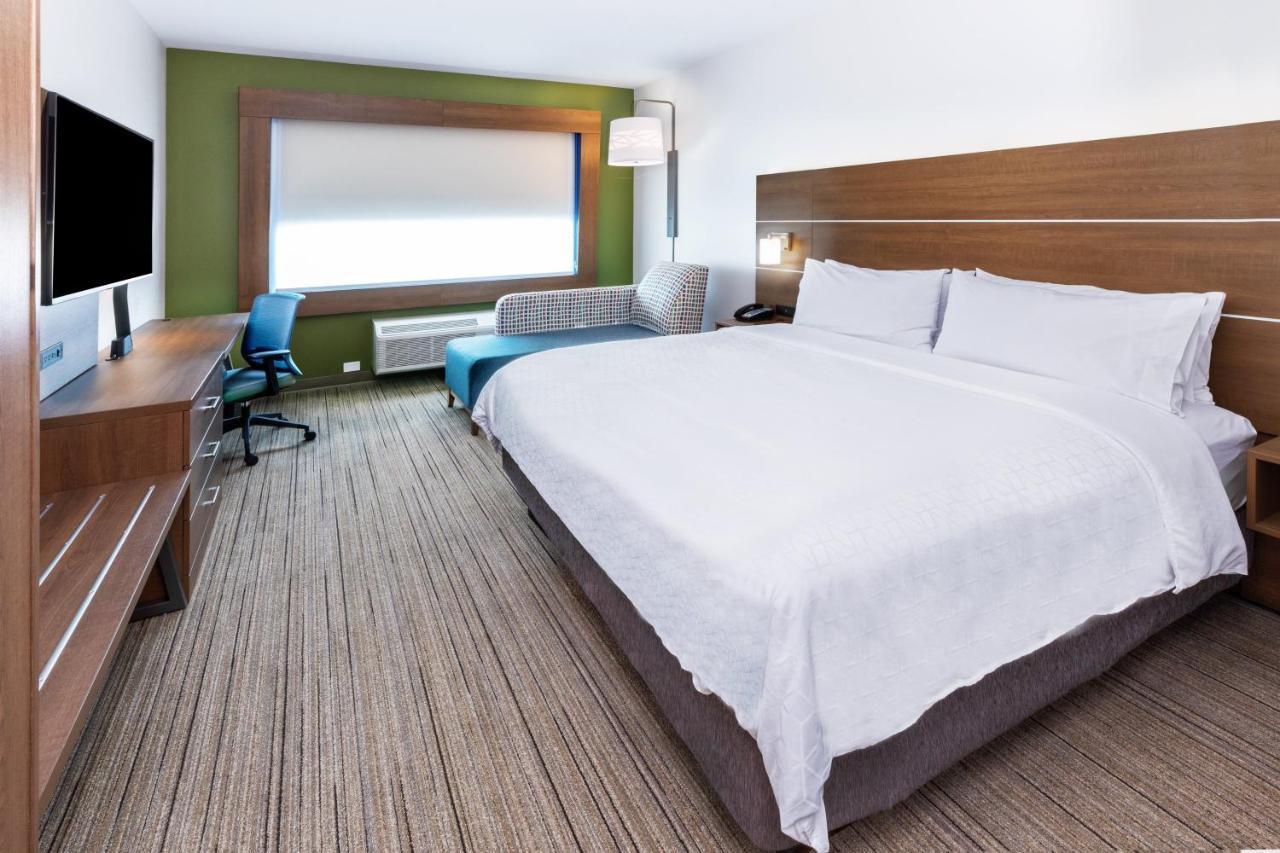 Holiday Inn Express & Suites - Stafford Nw - Sugar Land By Ihg Exterior foto