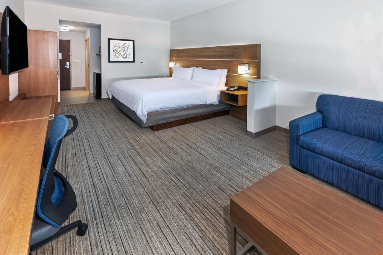 Holiday Inn Express & Suites - Stafford Nw - Sugar Land By Ihg Exterior foto