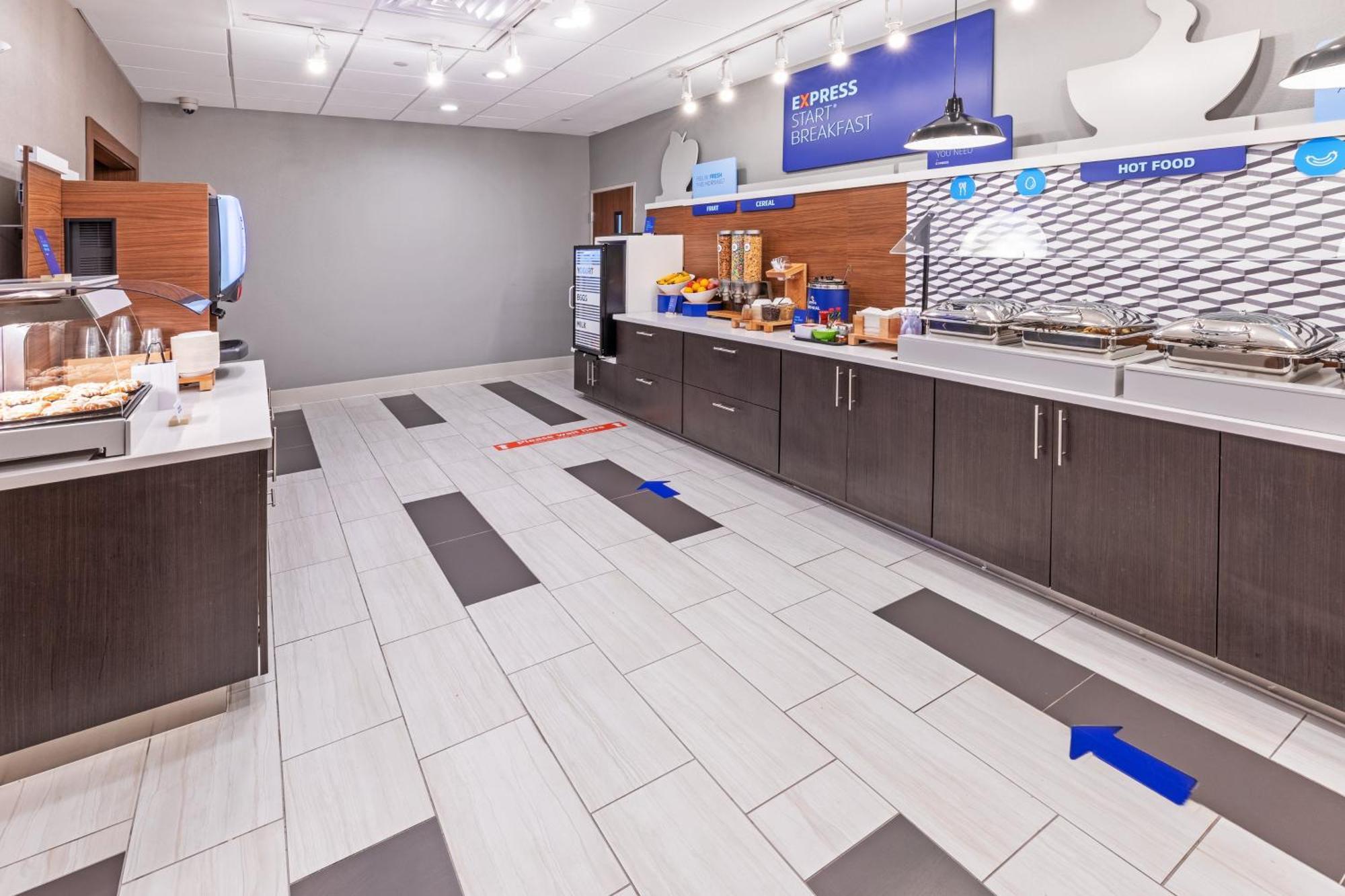 Holiday Inn Express & Suites - Stafford Nw - Sugar Land By Ihg Exterior foto